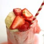strawberry ice cream float