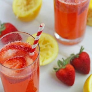 strawberry lemonade 3 320x320 - Easy Strawberry Lemonade Recipe