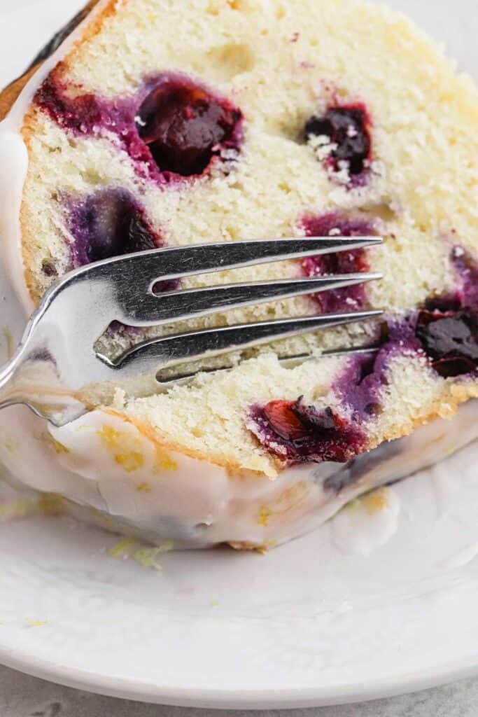 Sweet & Tangy Lemon Blueberry Pound Cake Recipe - Grandbaby Cakes