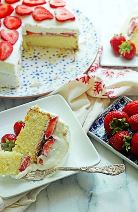 Strawberry Cheesecake Shortcake | Grandbaby Cakes