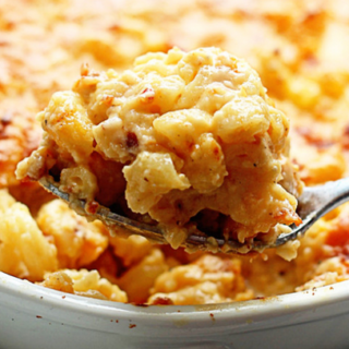 Southern Baked Macaroni and Cheese Recipe| Grandbaby Cakes