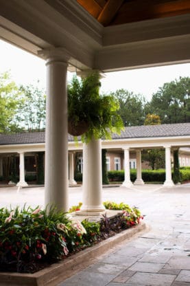 The driveway at the Ritz-Carlton Reynolds hotel in the State of Georgia