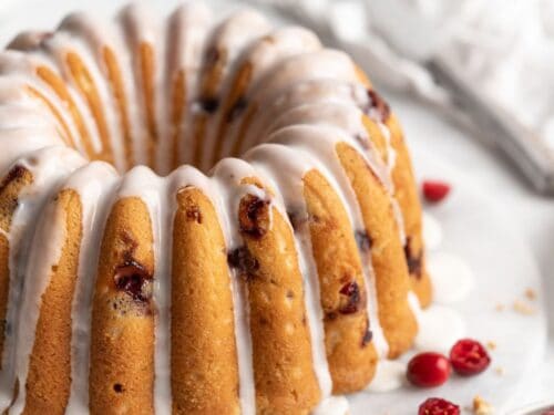 Gingerbread Bundt Cake - Grandbaby Cakes