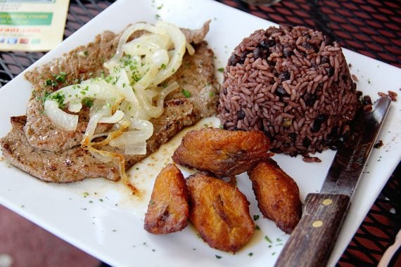 Another lovely entree served at El Christo featuring rice and beans and fried plantains