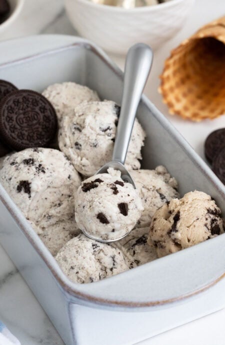 Scoops of cookies and cream ice cream ready to enjoy