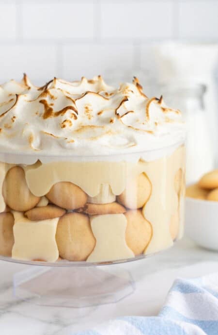 A close up of Southern banana pudding recipe in a trifle bowl