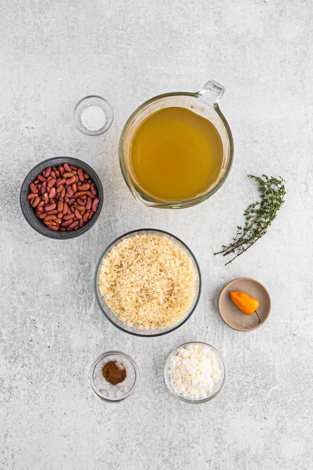 The BEST Jamaican Rice and Peas Recipe - Grandbaby Cakes