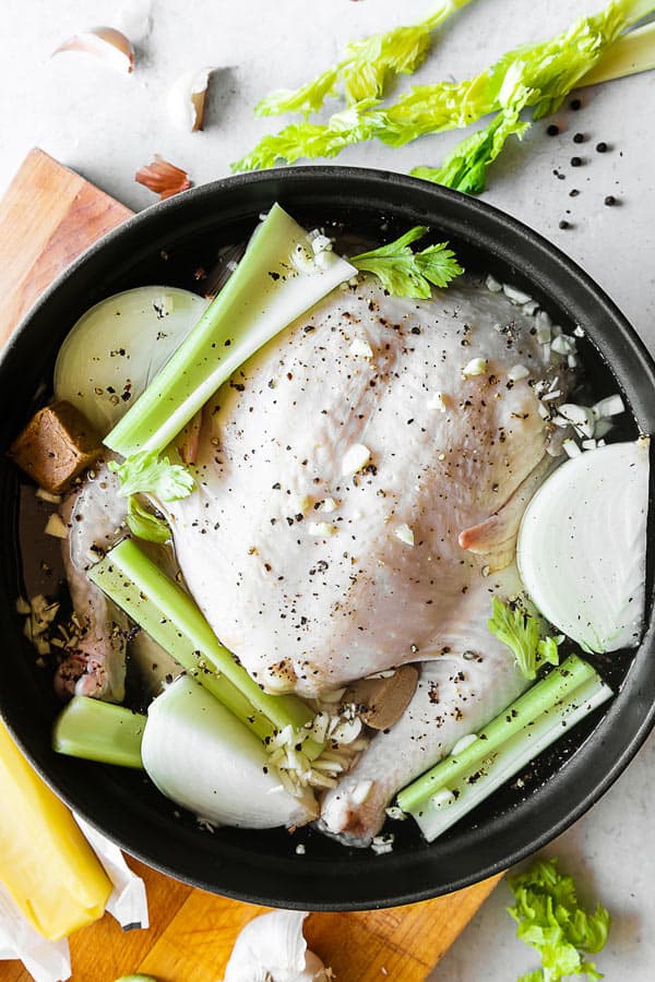 Rich Homemade Chicken Stock