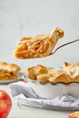 The Best Apple Pie Recipe (Fool-Proof!) - Grandbaby Cakes