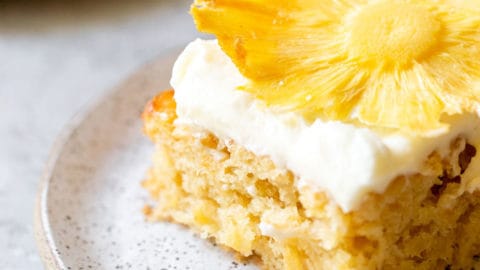 https://grandbaby-cakes.com/wp-content/uploads/2020/05/Pineapple-Sheet-Cake-3-480x270.jpg