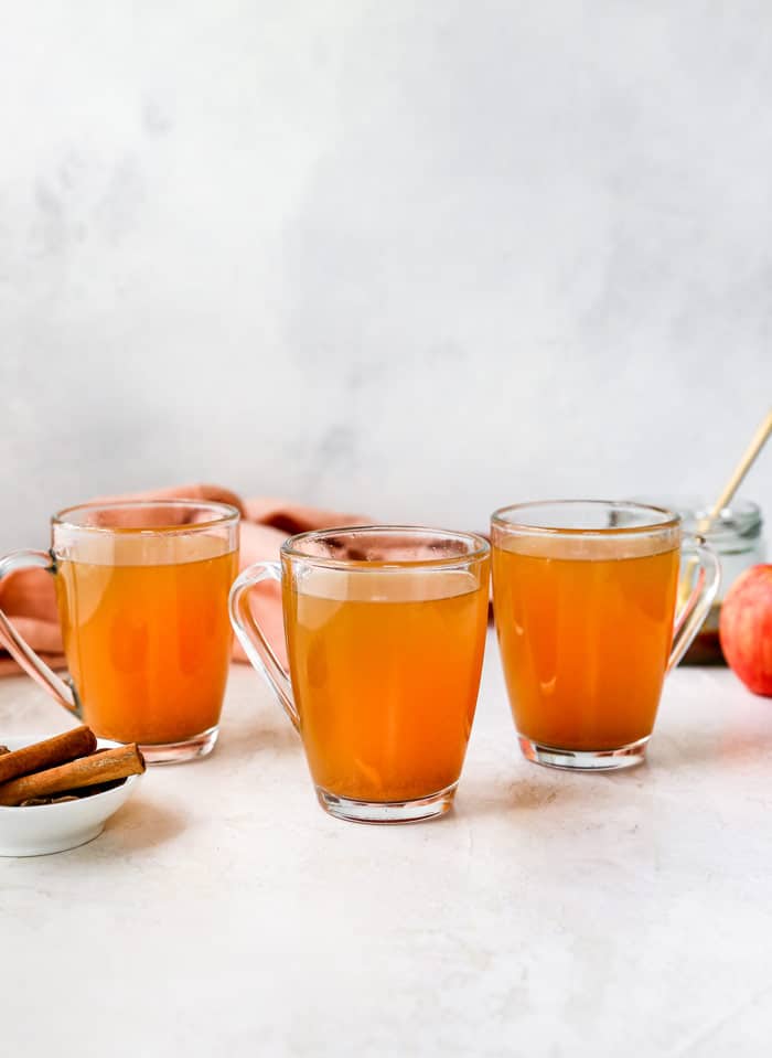 Homemade Spiced Apple Cider - Alphafoodie