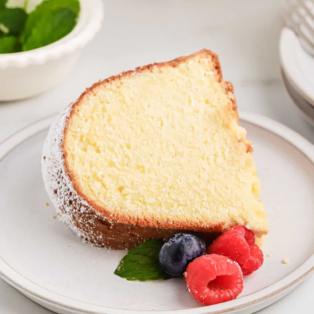 Easy Vanilla Bundt Cake with Cream Cheese Frosting - My Baking