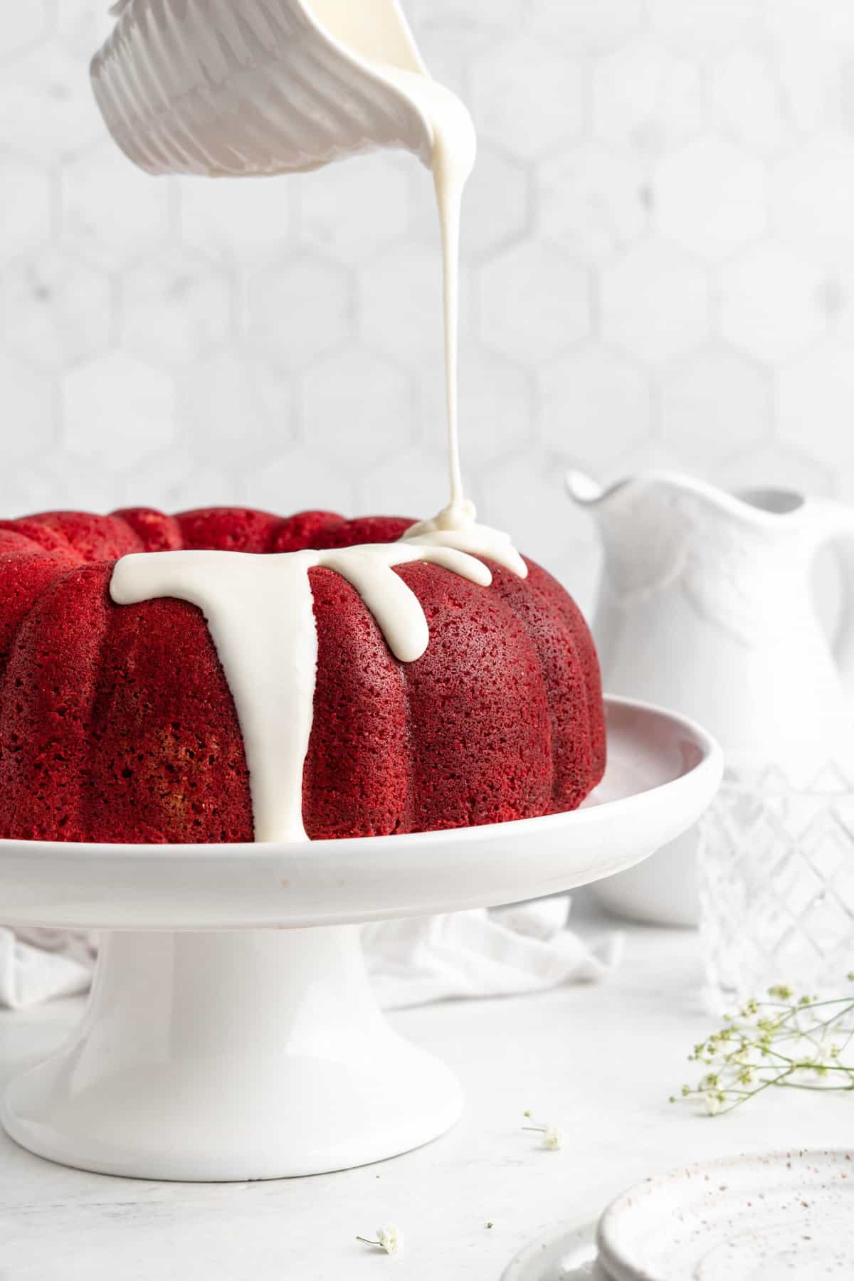 Ridiculously Easy Peppermint-Glazed Red Velvet Bundt Cake - The