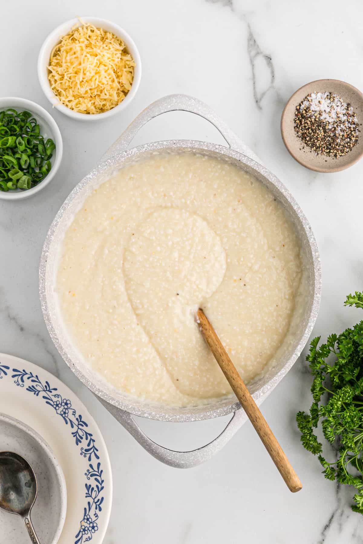 Cheese Grits {Quick Grits Recipe!} Grandbaby Cakes