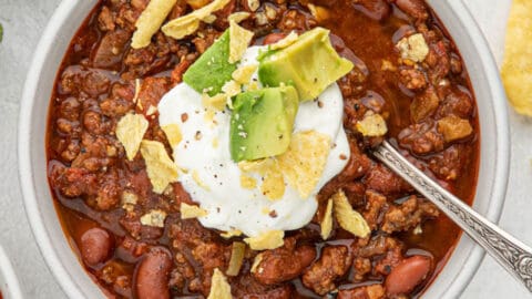 Best Instant Pot Chili Recipe [VIDEO] - Sweet and Savory Meals