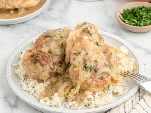 Smothered Chicken and Rice - Cooks with Soul