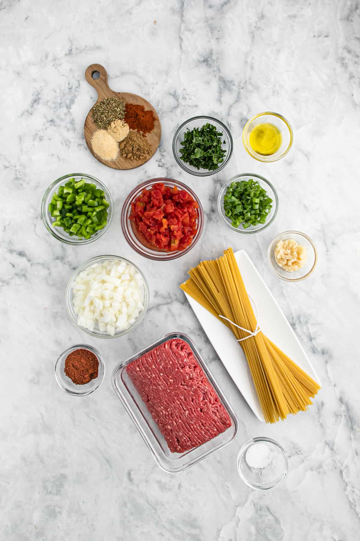 Taco spaghetti ingredients.