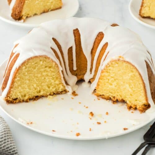 Johnnie' Mae's Mississippi Five Flavor Pound Cake - Grandbaby Cakes